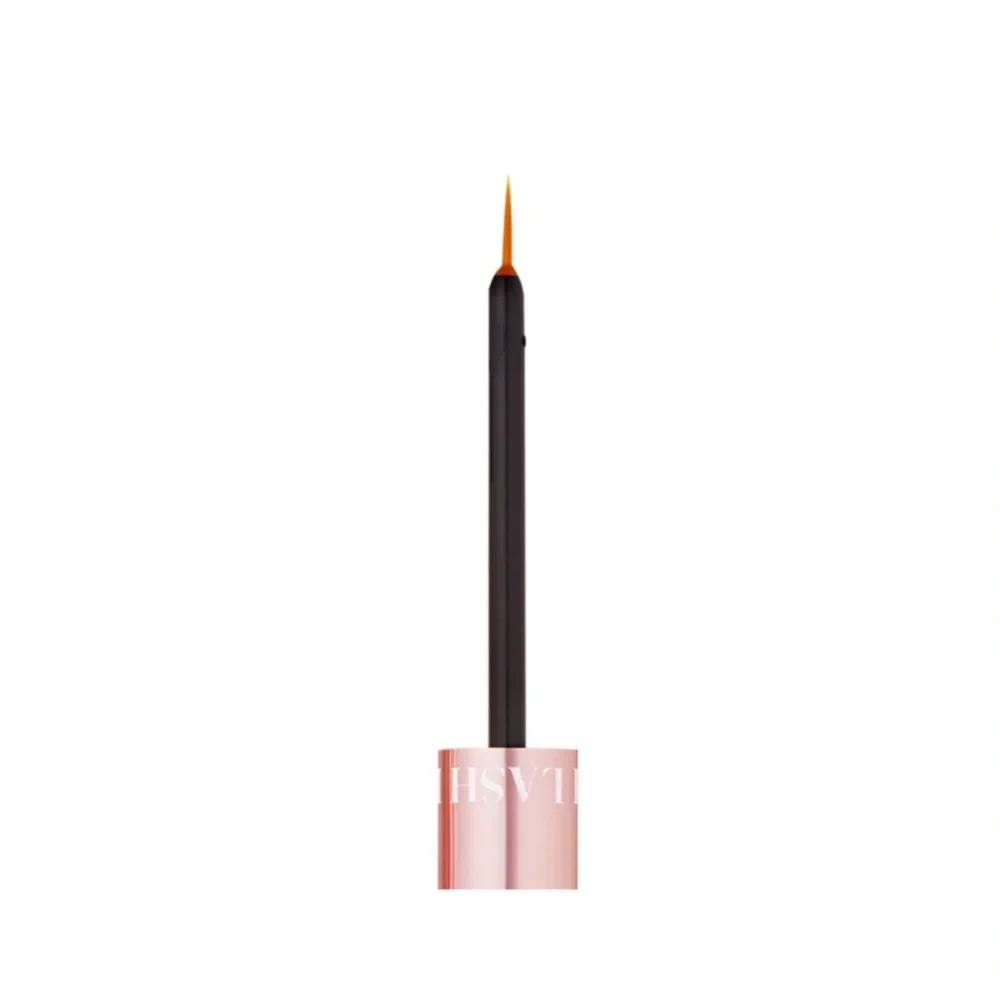 FULL VOLUME LASH ENHANCING SERUM
Lash Serum Glamnetic - Picture 4 of 4